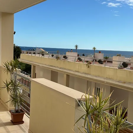 Oasis By Sun Sea Apartment